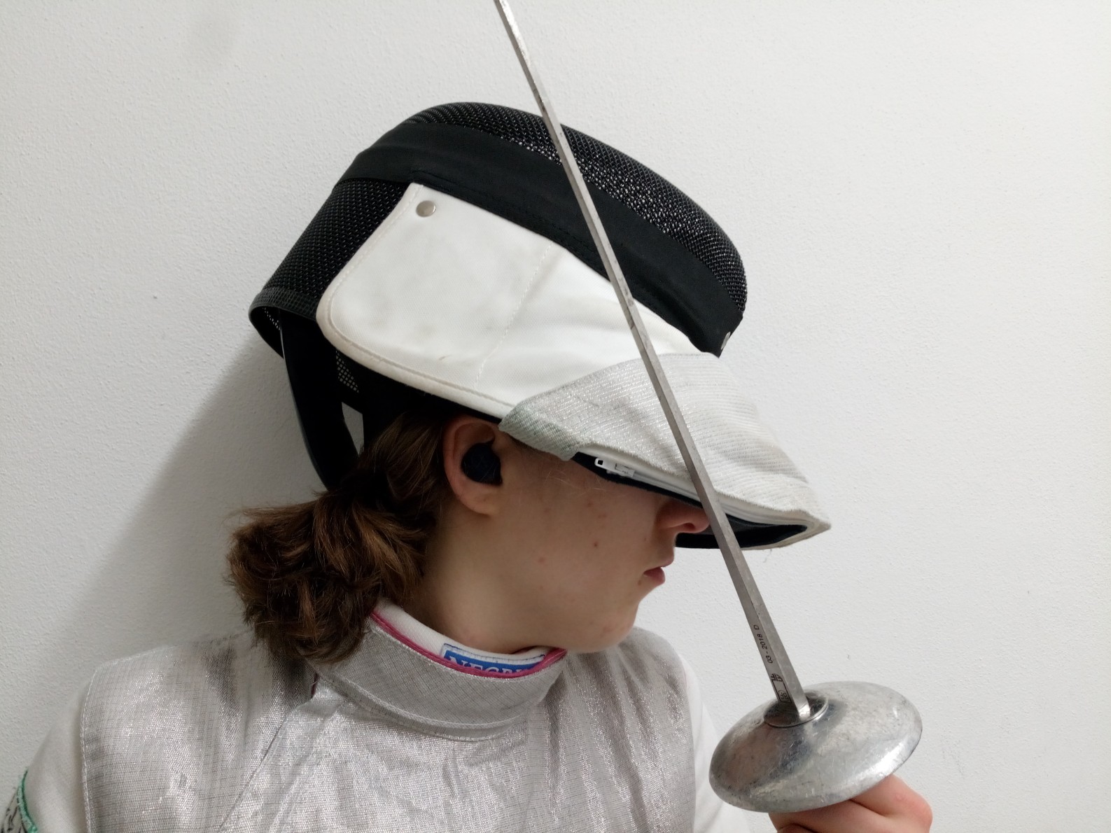 Scherma (fencing) Jabra sotto la maschera
