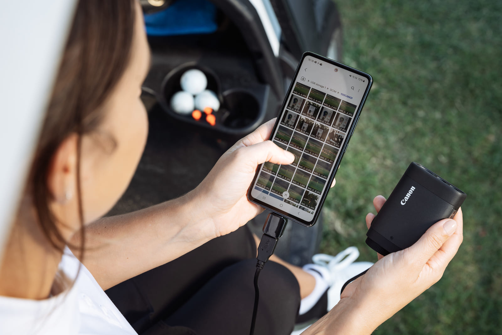 Canon: telemetro laser compatto con fotocamera integrata per il golf